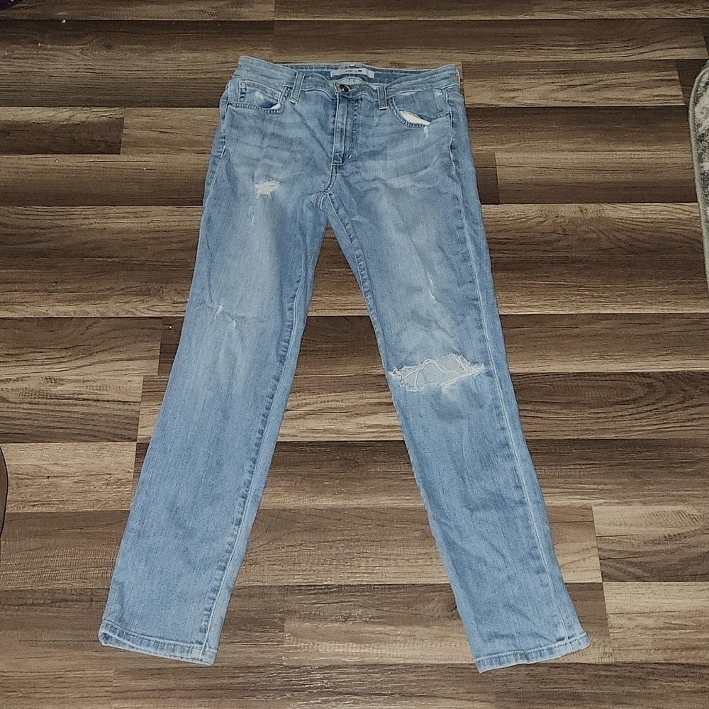 JOE'S Denim Jeans Size 26, Inseam 28' Distressed Light Washed Jeans